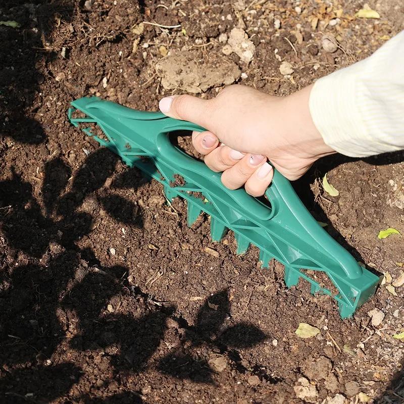 Handheld Soil Dibber